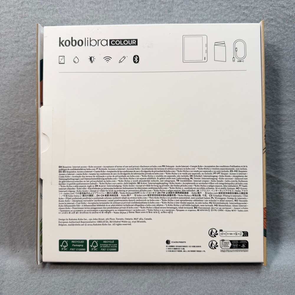 Kobo Libra Colour E-reader White 32 GB Bundle Case Screen Protector - Picture 2 of 7